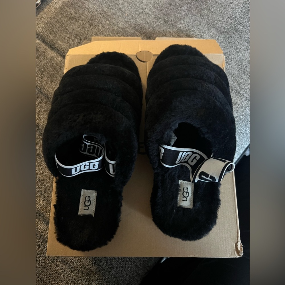 UGG FLUFF YEAH SLIDES